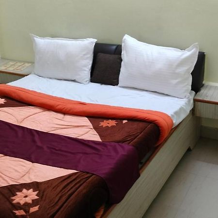 Hotel Shaurya Haridwar Exterior photo