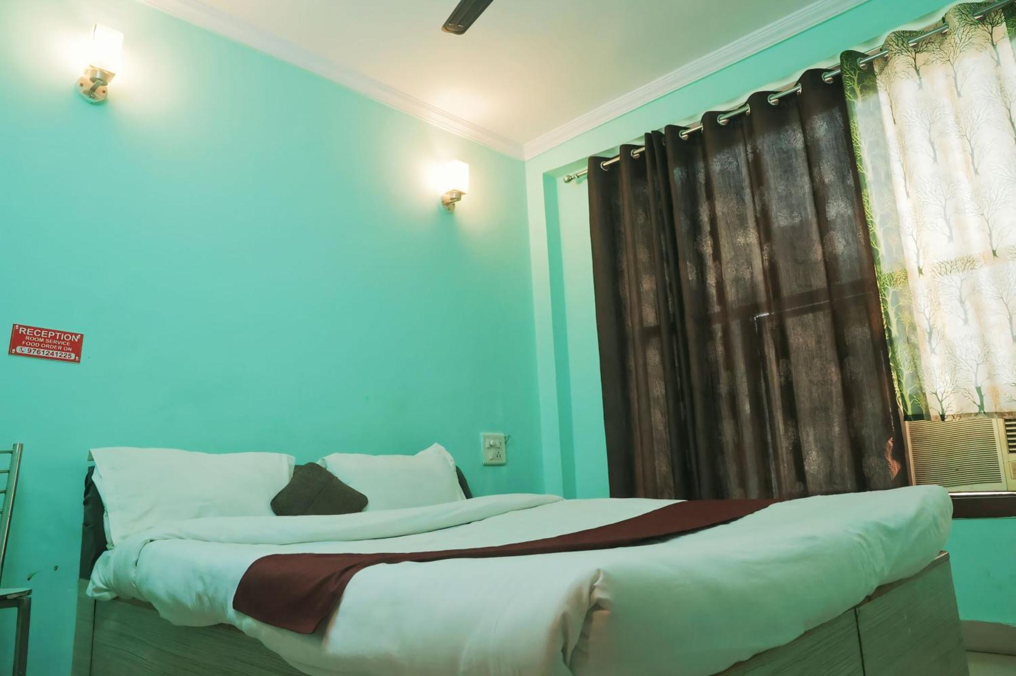 Hotel Shaurya Haridwar Exterior photo