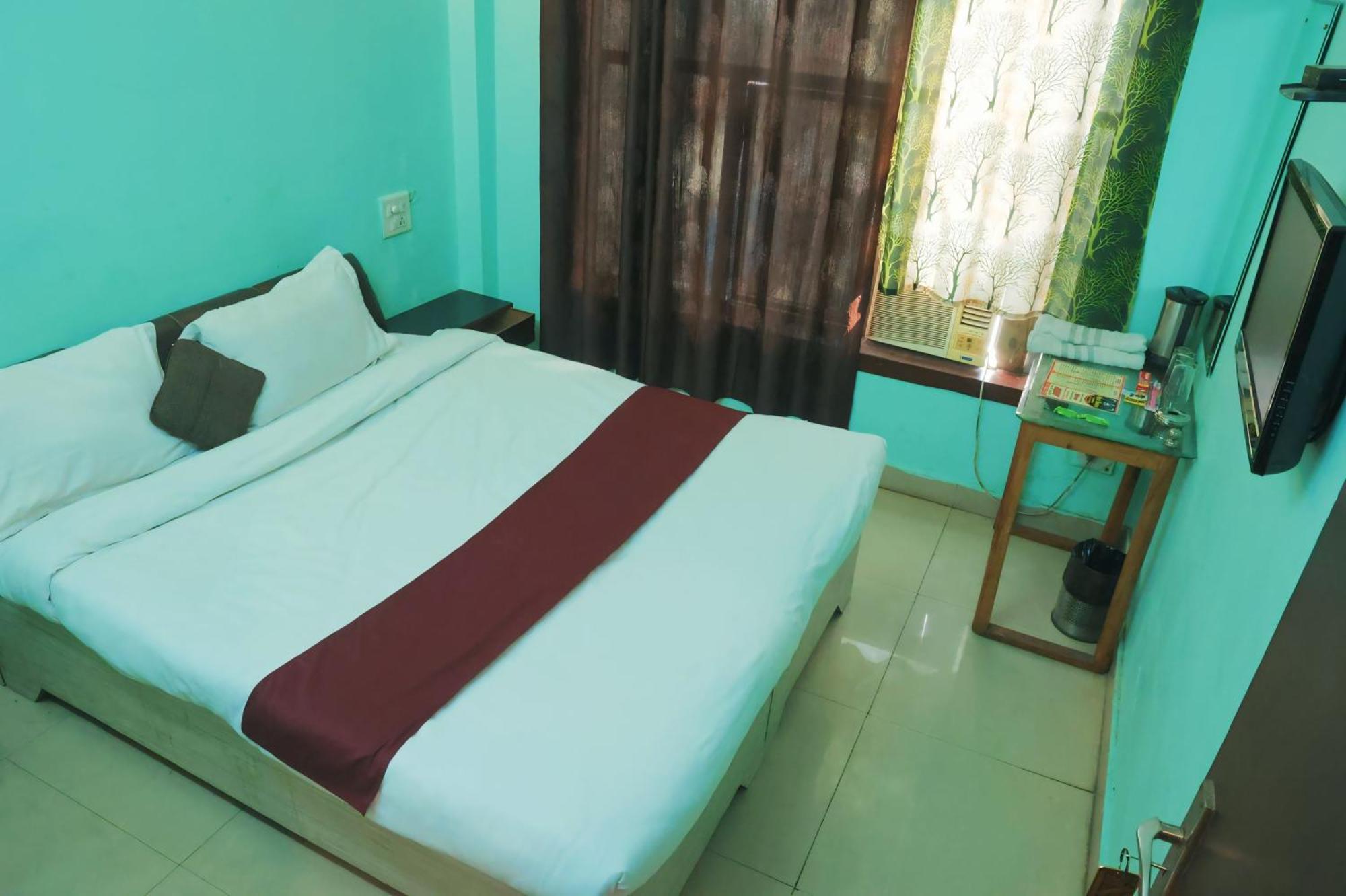 Hotel Shaurya Haridwar Exterior photo
